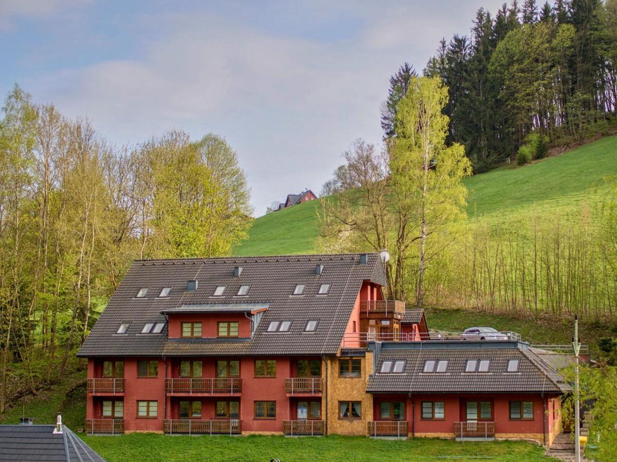 Apartman Na Svahu, Krkonose Žacléř Dış mekan fotoğraf